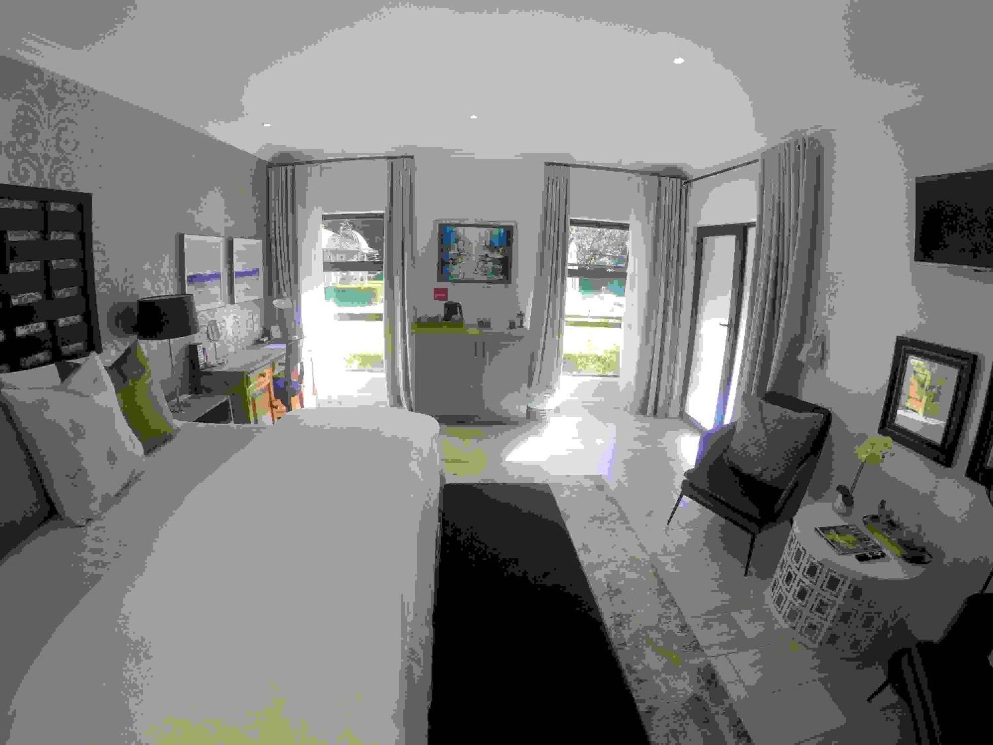 Bed and Breakfast 58 On Hume Johannesburg Esterno foto